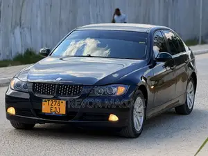 BMW 3 Series 2010 Nyeusi
