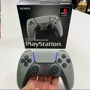 30th Anniversary PlayStation Controller