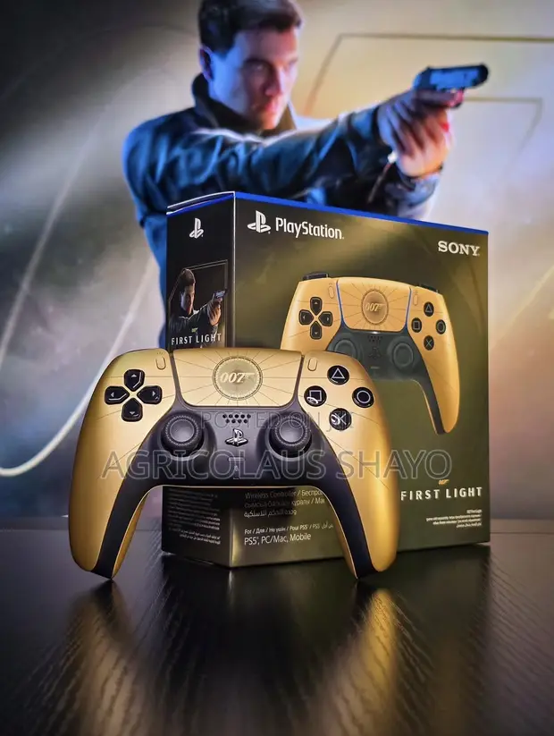 007 First Light Game Controller - 1