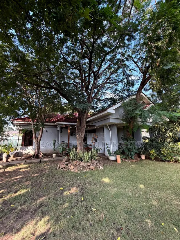 3 Bedroom House for Rent in Masaki, Bunju - 1