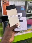 New Samsung Galaxy Z Flip 3 256GB White - 2
