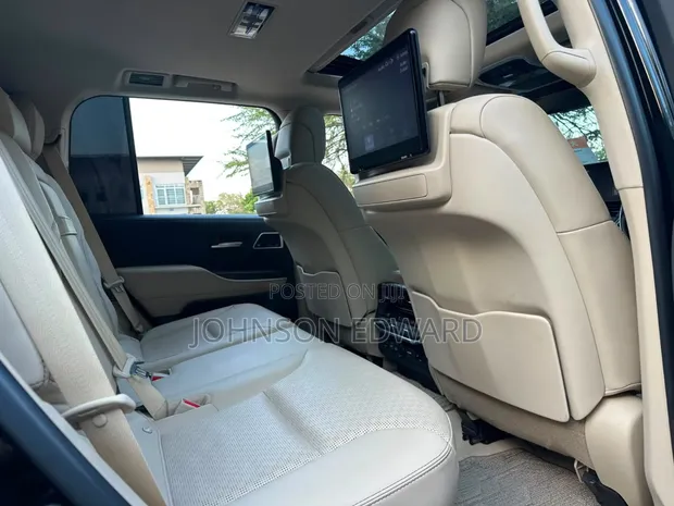 Toyota Land Cruiser ZX 300 Series 2023 - 1