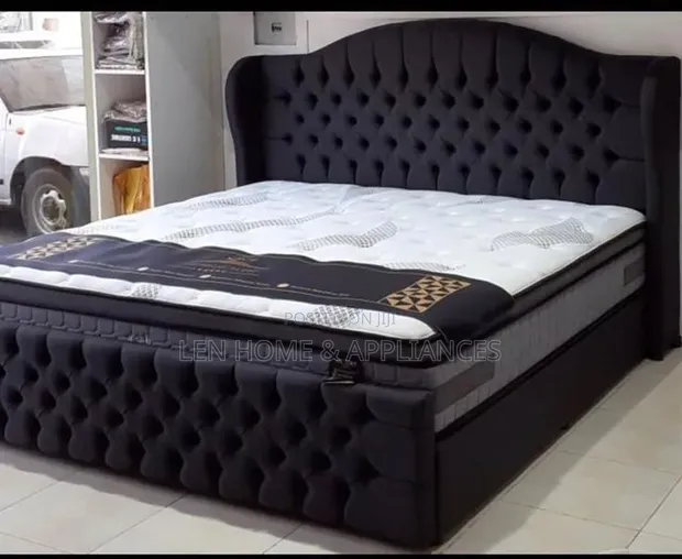 Sofa Bed Mpya Kabisa - Nyeusi - 1