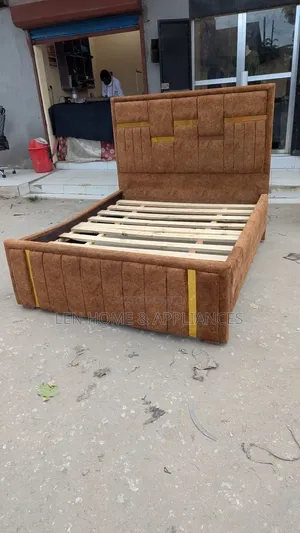 Sofa Bed Mpya - Rangi ya Brown