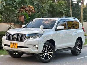 Toyota Land Cruiser Prado 2020 Nyeupe