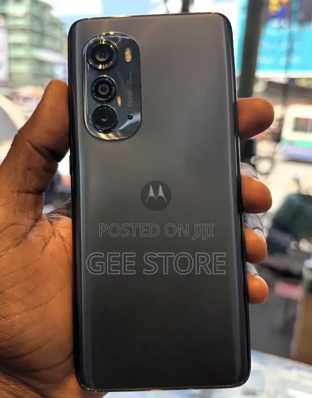 Motorola Edge 20 128GB Nyeusi - 1