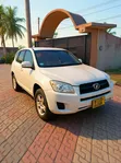 Toyota RAV4 2005 White - 1