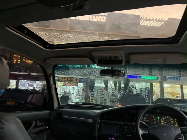 Toyota Land Cruiser Prado VX 1996 Green - 1