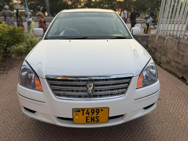 Toyota Premio 2004 White - 1