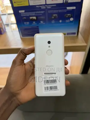 Fujitsu Arrows Be4 32GB Nyeupe