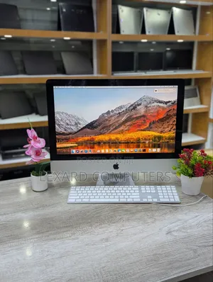Apple iMac 22" (2011) Desktop Computer