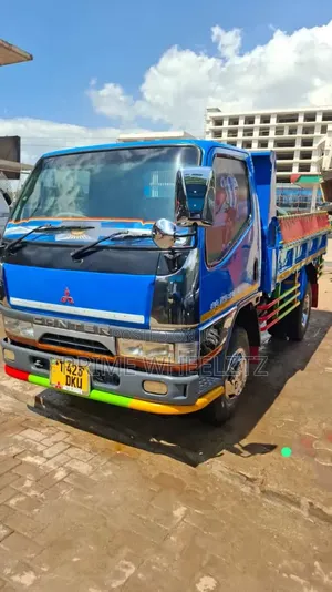 Mitsubishi Canter Tipper 1999 Blue