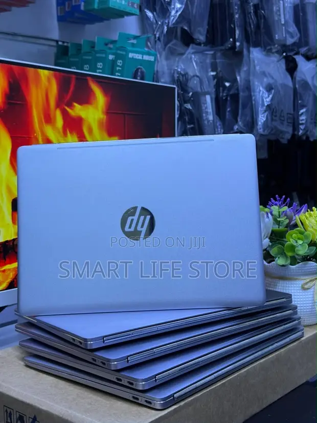 New HP Dragonfly Folio Laptop 8GB RAM, Intel Core i5, 6TB SSD - 1