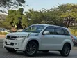 Suzuki Escudo 2008 Pearl White - 2