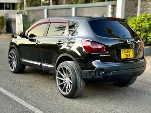 Nissan Dualis 2009 Black