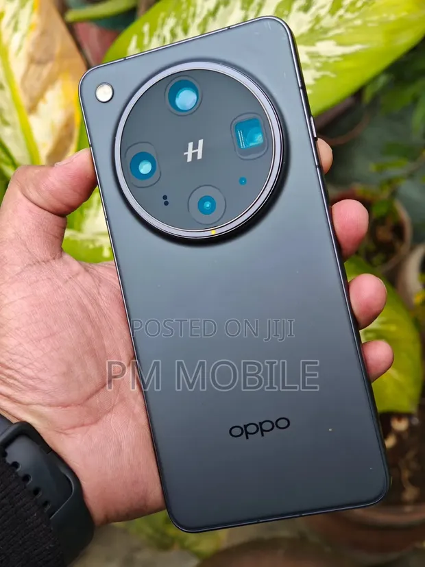 Oppo Find X8 Pro 512GB - Used, Excellent Condition - 1