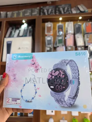 S810 Smartwatch - Brand New