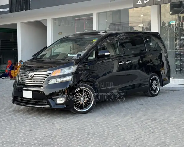 Toyota Vellfire 2010 Black - 1