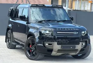 Land Rover Defender 2022 Nyeusi
