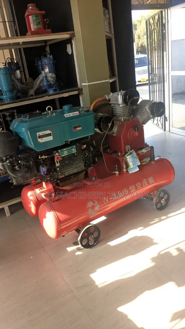 Qiankun W-3.5/5 Air Compressor ya Dizeli - 1