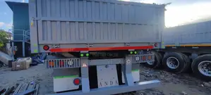 Three Axles Sidewall Trailer - 32 Ton Capacity