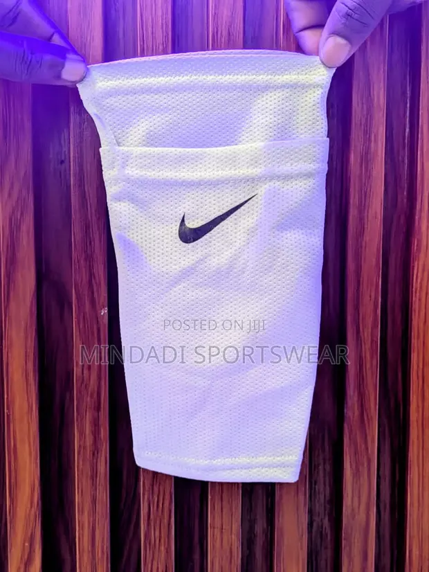 Camindadi Sportswear Shin Guards Sleeves - 1