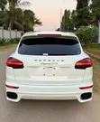Porsche Cayenne GTS 2016 White - 3