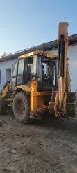 Backhoe Loader - Bull (Made in India) - 3