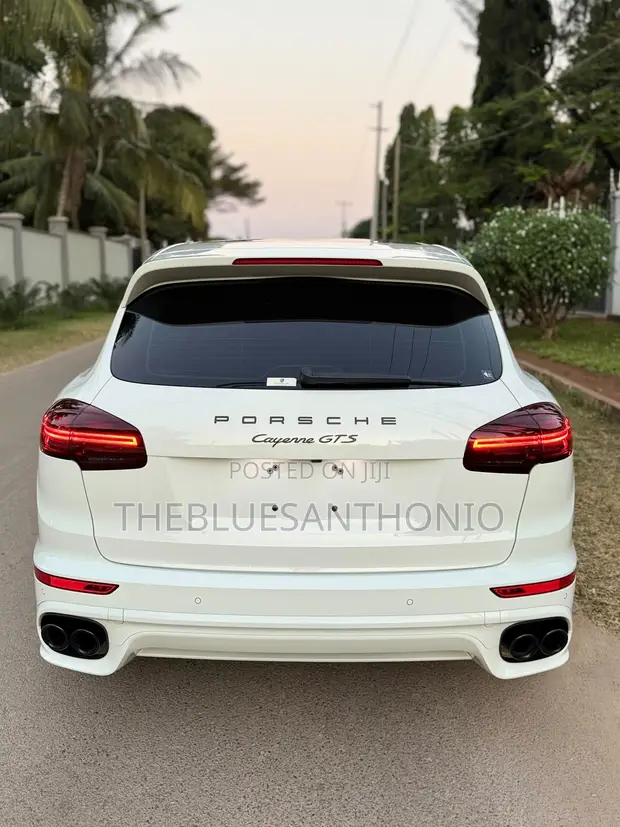 Porsche Cayenne GTS 2017 Nyeupe - 1