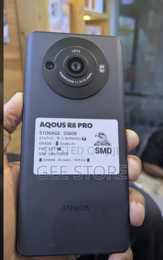 Sharp Aquos R8s Pro 256GB Black (Refurbished) - 1