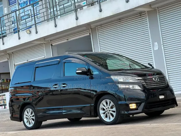 Toyota Vellfire 2009 Black - 1