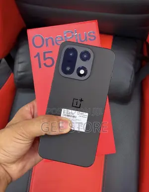 New OnePlus 15 256GB Black