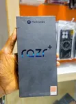 New Motorola Razr+ 2025 256GB Bronze - 1