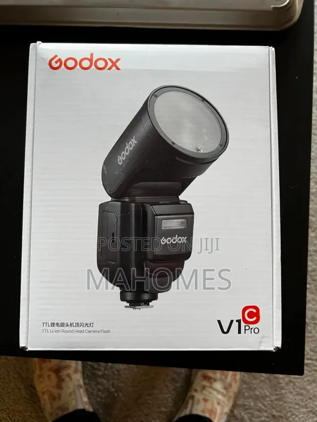 Godox Speedlite V1 Pro - 1
