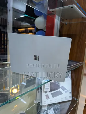 Microsoft Surface Laptop 2 - 16GB RAM, 512GB SSD, Intel Core i7