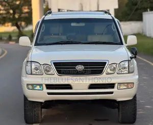 Toyota Land Cruiser VX 2003 White
