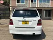 Toyota Kluger 2005 White - 4