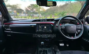 Toyota Hilux GR Sport 2023