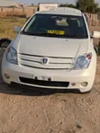 Toyota IST 2005 White - 1