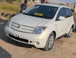 Toyota IST 2005 White - 2