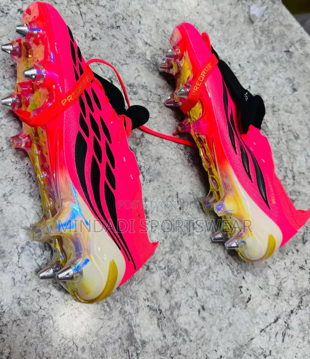Viatu vya Mpira wa Adidas Predator SG - 1