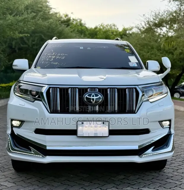 Toyota Land Cruiser Prado 2021 White - 1