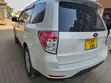Subaru Forester 2011 White - 4