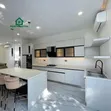 Furnished 5-Bedroom House for Sale in Oyster Bay - 2