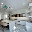 Furnished 5-Bedroom House for Sale in Oyster Bay - 4