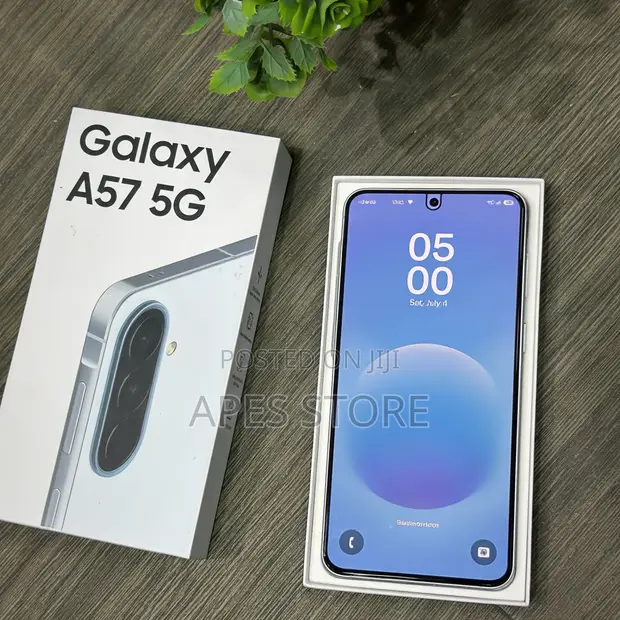 New Samsung Galaxy A57 5G 256GB White - 1