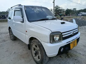 2001 Suzuki Jimny White