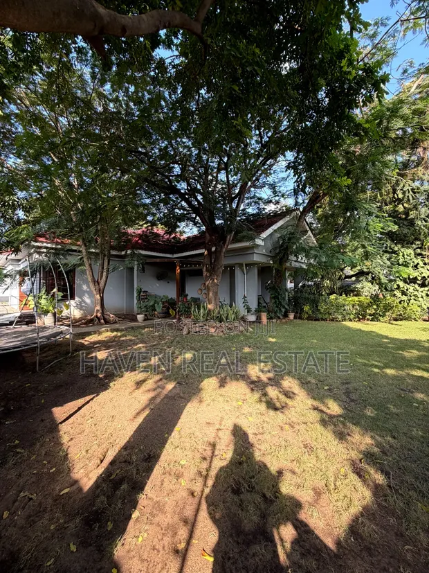 3 Bedroom House for Rent in Masaki - 1