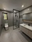 Furnished 3-Bedroom Apartment for Sale in Oyster Bay - 5