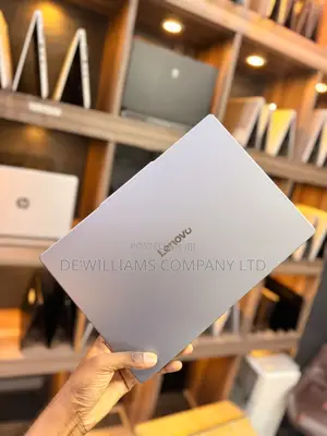 New Lenovo Yoga Pro 7 14AKP10 AI PC - Ryzen AI 7, 32GB RAM, 1TB SSD